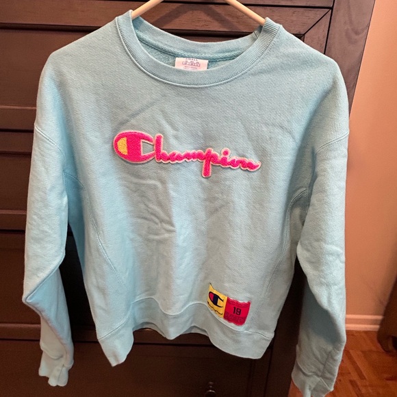 Champion reverse weave sweatshirt. - Picture 1 of 3